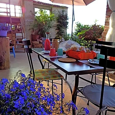 Al Rudun Bed & Breakfast Boves